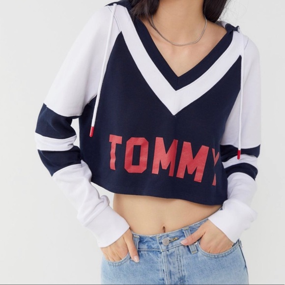 Tommy Hilfiger Tops - Tommy Hilfiger Crop Top